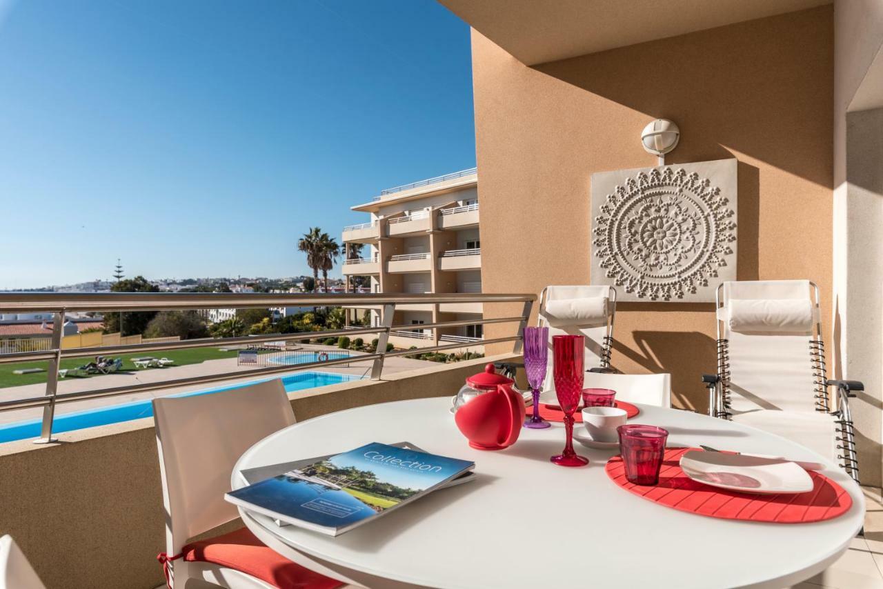 Appartement Beachfront Flat, Private Parking, Pools, Sea At Less Than 200 M (adults Only)